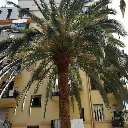 Maison De Chantal Apartment
