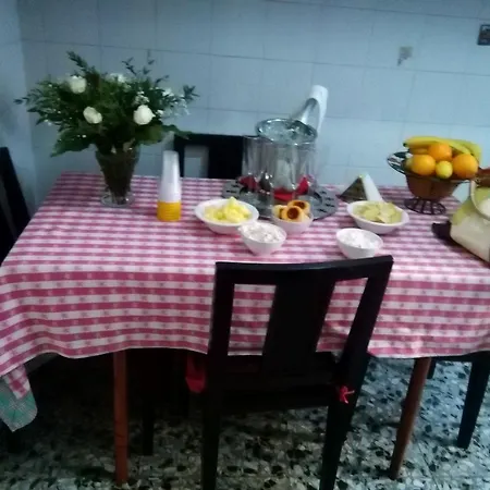 Апартаменты Maison De Chantal *